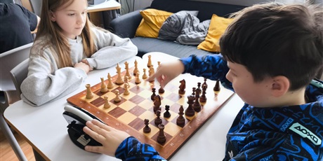 Powiększ grafikę: Udział uczniów w zawodach szachowych