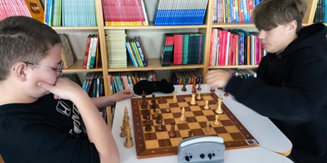 Powiększ grafikę: Udział uczniów w zawodach szachowych