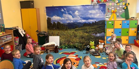 Powiększ grafikę: Zajęcia w zerówce.