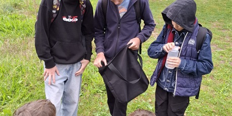 Powiększ grafikę: Uczniowie 7b podczas warsztatów