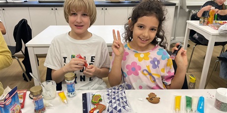 Powiększ grafikę: Piernikowy Dzień w 2b