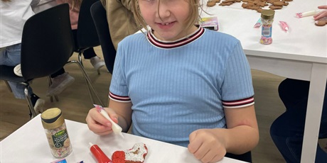 Powiększ grafikę: Piernikowy Dzień w 2b