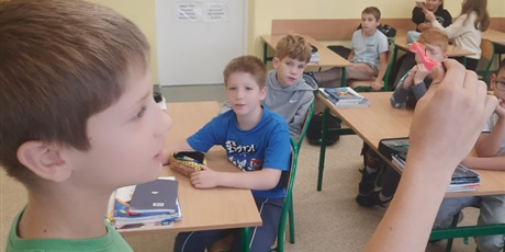 Powiększ grafikę: Podsumowanie Tygodnia szczęścia w klasach młodszych.