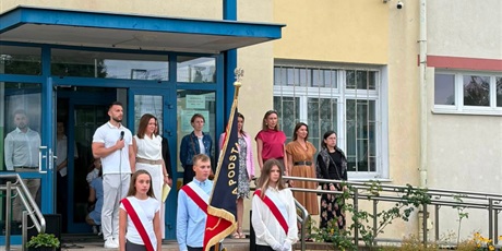 Powiększ grafikę: Uroczyste rozpoczęcie roku szkolnego
