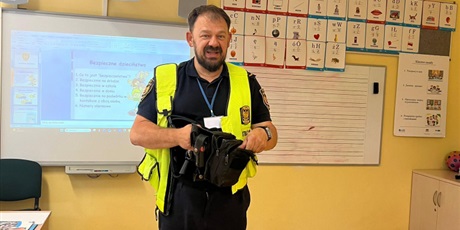 Spotkanie Straży Miejskiej z uczniami klas 2.