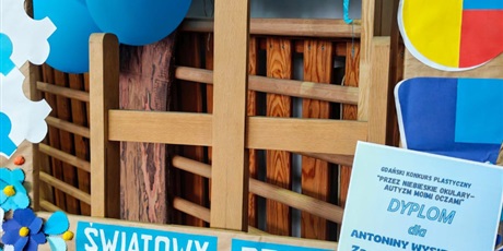 Powiększ grafikę: Dyplom uczennicy