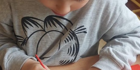 Powiększ grafikę: Dzieci podczas zajęć