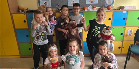 Powiększ grafikę: Światowy Dzień Pluszowego Misia w naszej szkole