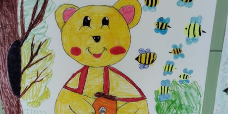 Powiększ grafikę: Z okazji Światowego Dnia Pluszowego Misia misie wykonane różnymi technikami zagościły w świetlicy