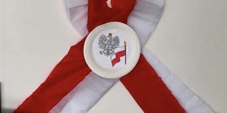 Powiększ grafikę: Obchody Święta Niepodległości w SP 77.