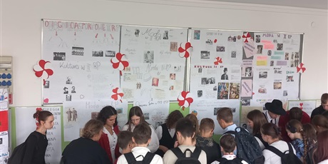 Powiększ grafikę: Kawiarenka patriotyczna