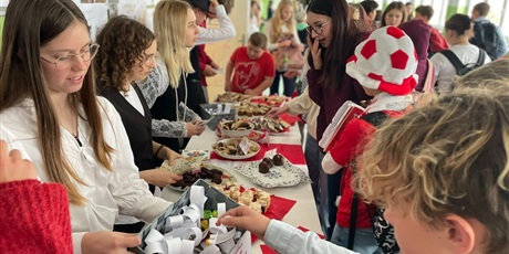 Powiększ grafikę: Kawiarenka patriotyczna