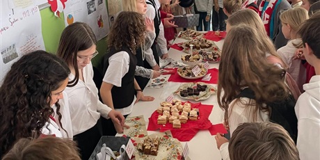 Powiększ grafikę: Kawiarenka patriotyczna