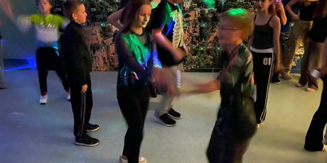 Powiększ grafikę: Dyskoteka szkolna