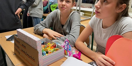 Powiększ grafikę: Dyskoteka szkolna