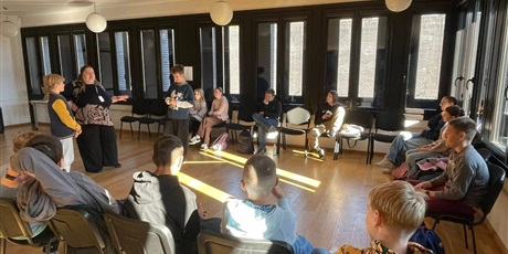 Powiększ grafikę: Klasa 6a na wycieczce