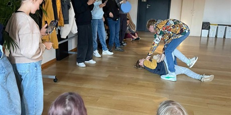 Powiększ grafikę: Klasa 6a na wycieczce