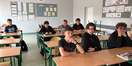 Powiększ grafikę: trzy-dni-pozytywnej-energii-w-naszej-szkole-692907.jpg