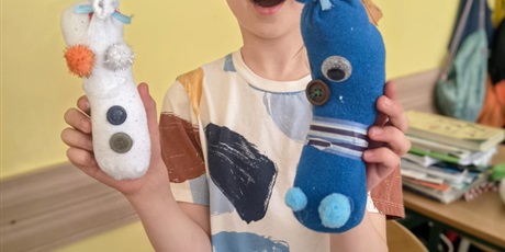 Powiększ grafikę: Uczniowie podczas zajęć