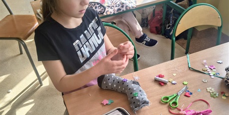 Powiększ grafikę: Uczniowie podczas zajęć