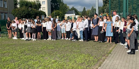 Powiększ grafikę: Rozpoczęcie roku szkolnego