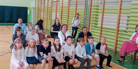 Powiększ grafikę: Zakończenie roku w zerówce
