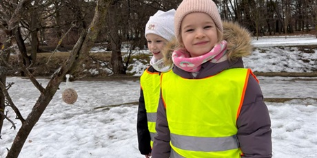 Powiększ grafikę: Wyjście dzieci do parku