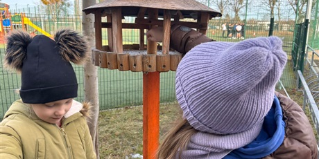 Powiększ grafikę: Wyjście dzieci do parku