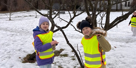 Powiększ grafikę: Wyjście dzieci do parku