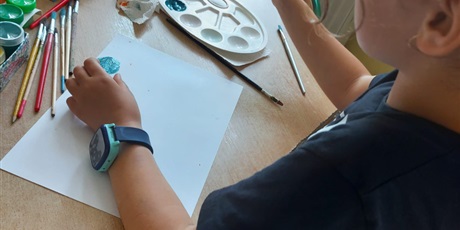 Powiększ grafikę: Uczniowie podczas zajęć