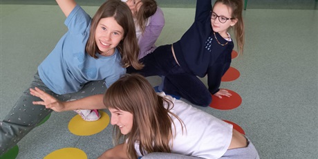 W świetlicy szkolnej - zabawa, radość, integracja.