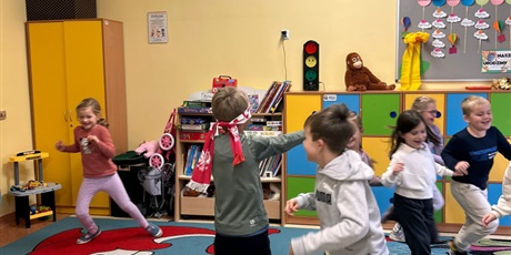 Powiększ grafikę: Zajęcia w zerówce