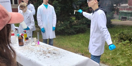 Warsztaty ekologiczne świadomego picia wody na Politechnice Gdańskiej