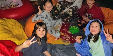 Powiększ grafikę: Wieczór gier i zabaw w klasie 4a