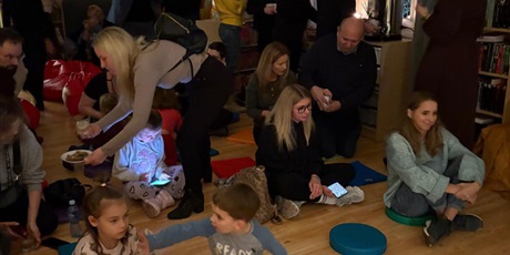 Powiększ grafikę: Wieczór poezji w klasie 2b