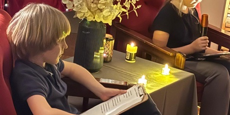 Powiększ grafikę: Wieczór poezji w klasie 2b