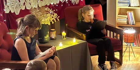 Powiększ grafikę: Wieczór poezji w klasie 2b