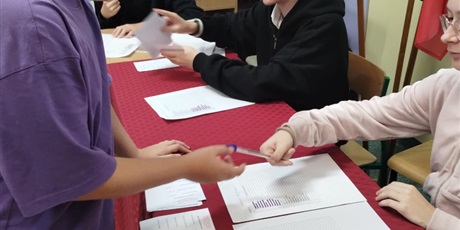 Powiększ grafikę: Wybory na Przewodniczącego Szkolnego Samorządu