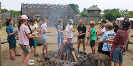 Powiększ grafikę: wycieczka-klas-czwartych-453045.jpg