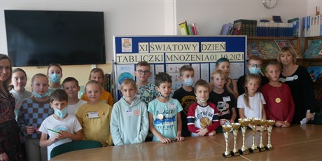 Powiększ grafikę: xi-swiatowy-dzien-tabliczki-mnozenia-301442.jpg