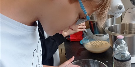 Powiększ grafikę: Zajęcia kulinarne w 7b