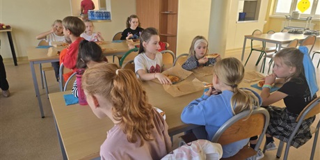 Powiększ grafikę: Zajęcia kulinarne w klasie 1a.