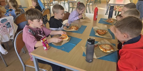 Powiększ grafikę: Zajęcia kulinarne w klasie 1a.