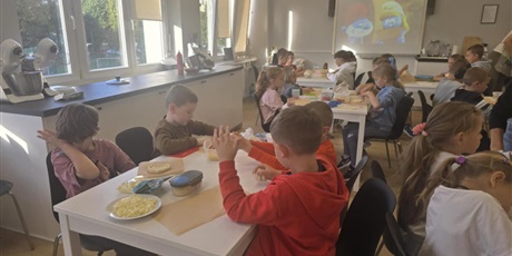 Powiększ grafikę: Zajęcia kulinarne w klasie 1a.