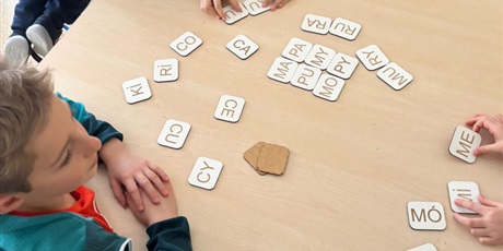 Powiększ grafikę: zajecia-popoludniowe-w-naszej-zerowce-675353.jpg