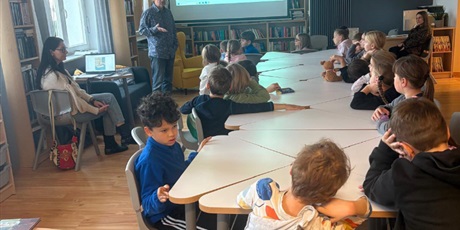 Powiększ grafikę: Czytelnicze spotkanie dla uczniów.