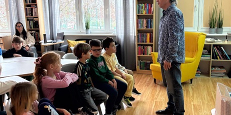 Powiększ grafikę: Czytelnicze spotkanie dla uczniów.