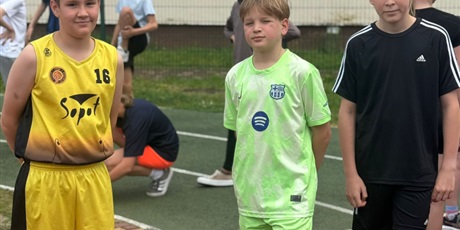 Powiększ grafikę: zawody-lekkoatletyczne-630260.jpg
