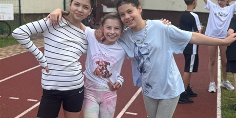 Powiększ grafikę: Zawody lekkoatletyczne w naszej szkole
