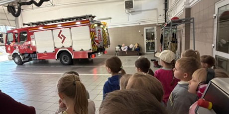 Zerówka odwiedziła straż pożarną